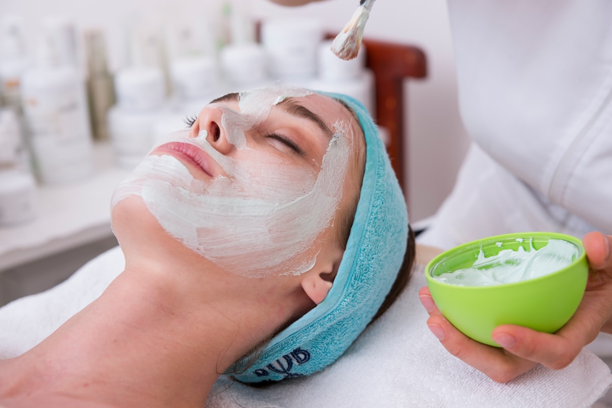 Restorative lavender cream for relaxation